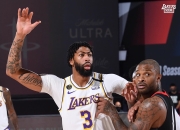 天博-浓眉哥连续五场比赛得分超过势不可挡，皇家马德里挑战极限！的简单介绍