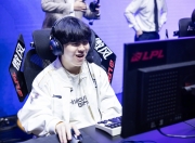 天博体育-关于Rookie在C9比赛中回归赛场，绝杀引发热议！的信息